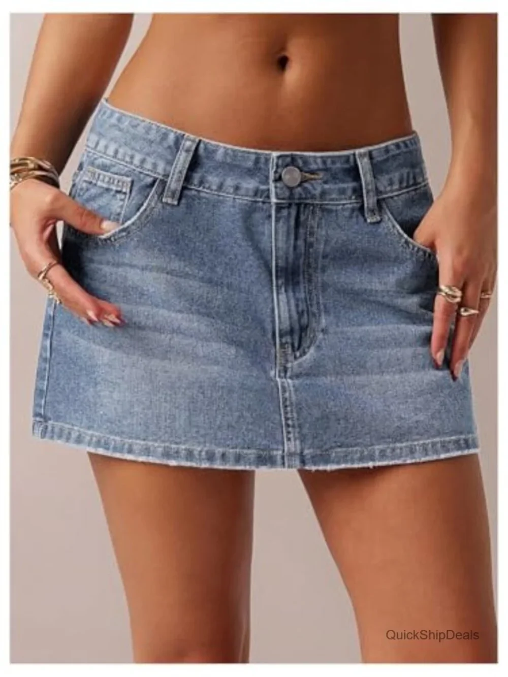 Women's Low Rise Y2K Denim Mini Skirt with Pockets